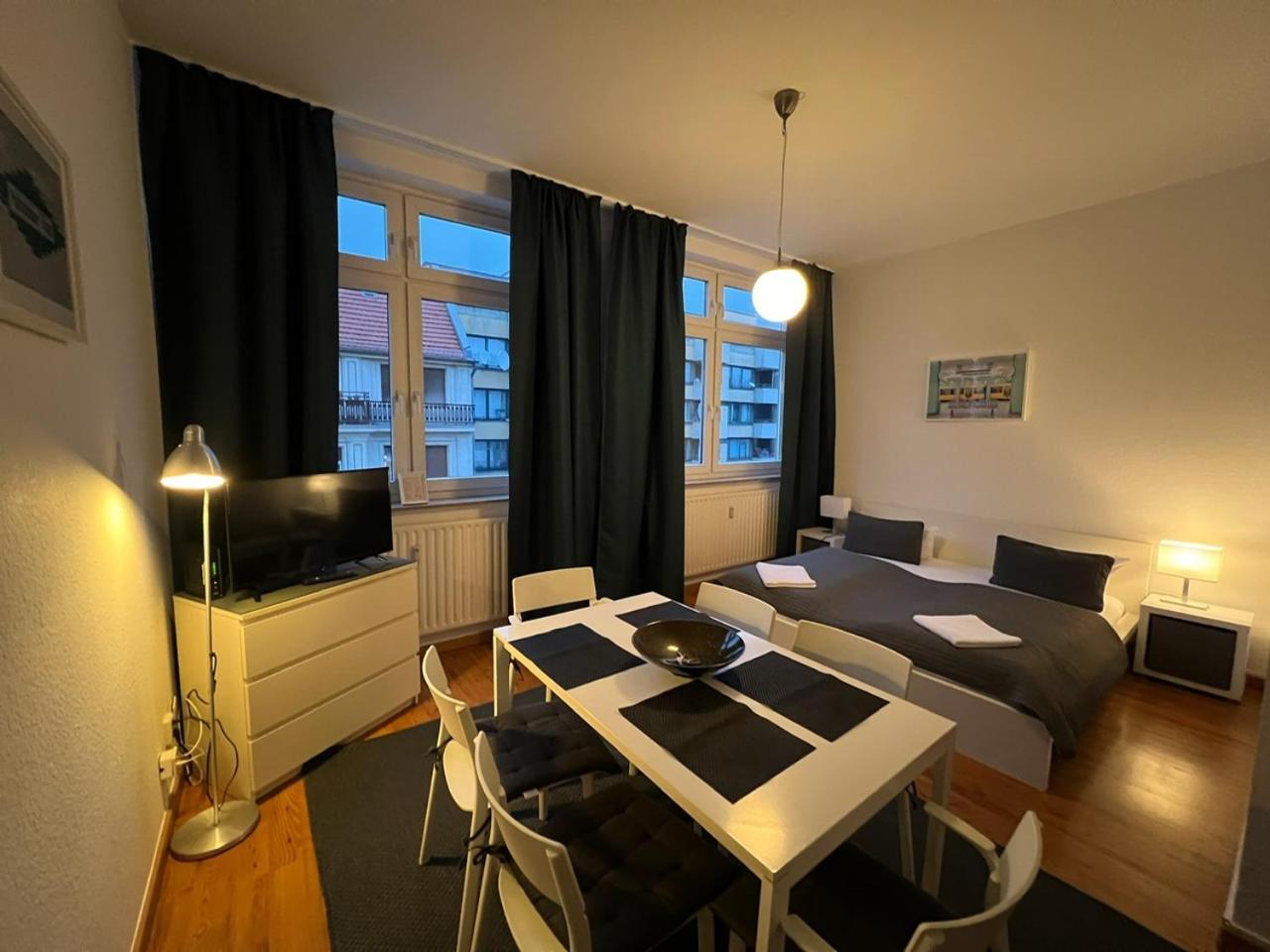 Apartment & Boardinghouse Berlin Friedrichshain-Kreuzberg Екстер'єр фото
